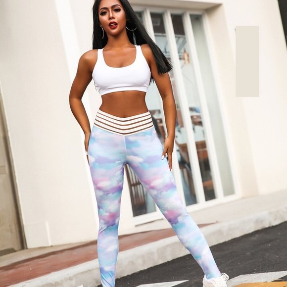 NWT Gorgeous Scrunch Back Leggings. - Picture 6 of 7